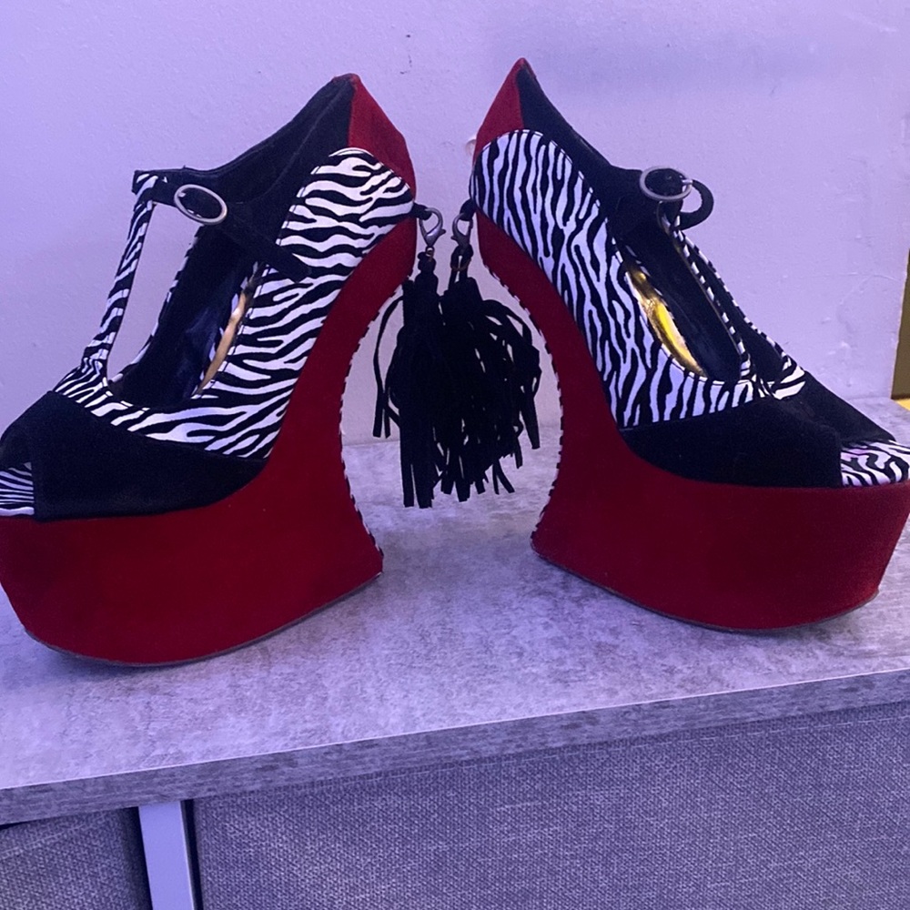 Zebra wedges